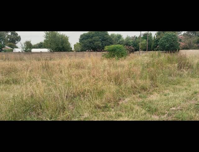 1,005M² VACANT LAND FOR SALE IN RIVERSDALE